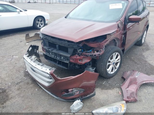 1FMCU9HD2JUB61307 Ford ESCAPE SEL