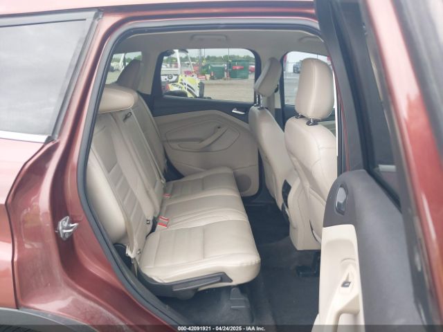 1FMCU9HD2JUB61307 Ford ESCAPE SEL