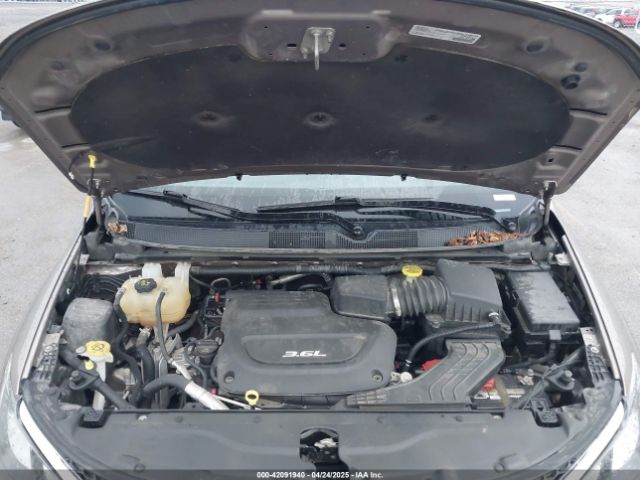 2C4RC1DG5HR536715 Chrysler Pacifica Touring