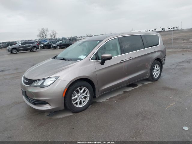 2C4RC1DG5HR536715 Chrysler Pacifica Touring