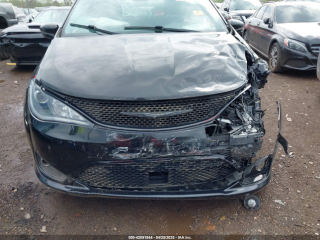 2C4RC1GG4KR550124 Chrysler Pacifica Limited