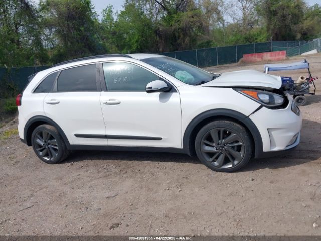 KNDCC3LCXH5054755 KIA NIRO EX