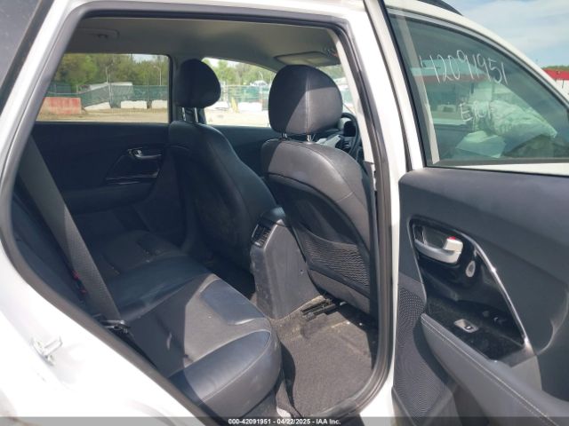 KNDCC3LCXH5054755 KIA NIRO EX