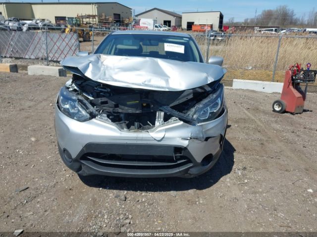 JN1BJ1CR5KW326515 Nissan Rogue Sport S