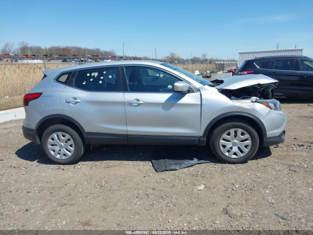 JN1BJ1CR5KW326515 Nissan Rogue Sport S