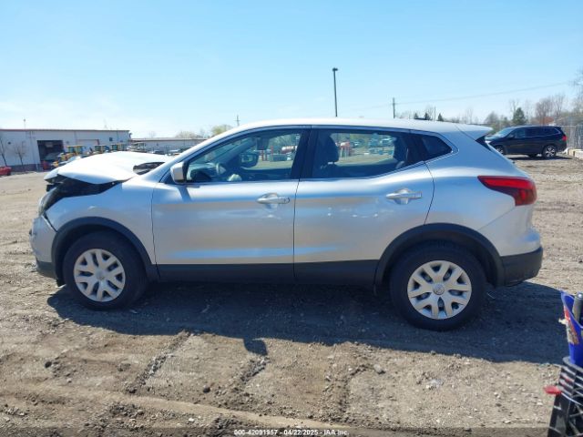 JN1BJ1CR5KW326515 Nissan Rogue Sport S