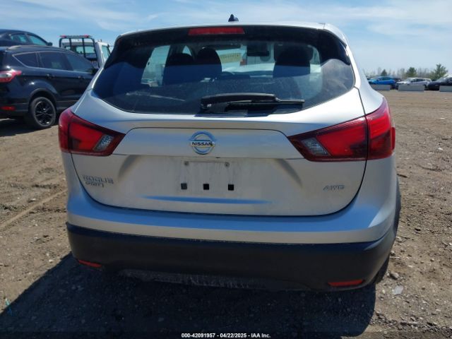 JN1BJ1CR5KW326515 Nissan Rogue Sport S
