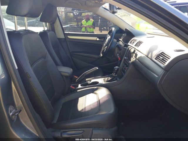 1VWBN7A34EC013204 Volkswagen Passat 2.0l Tdi Se