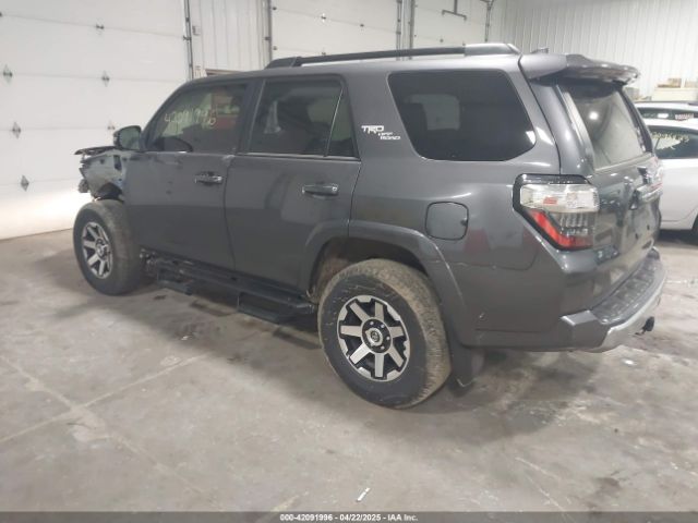 2023 TOYOTA 4RUNNER JTERU5JR4P6194394 Photo 2