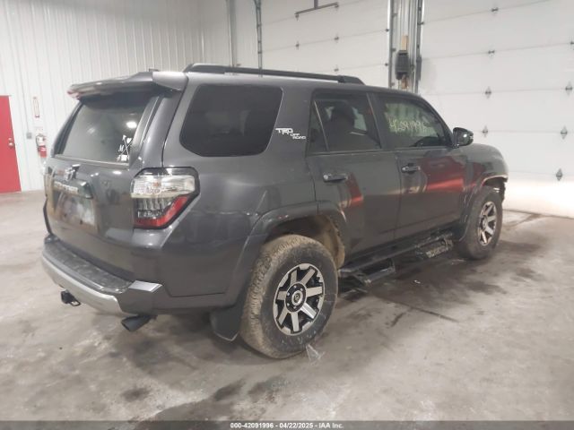 2023 TOYOTA 4RUNNER JTERU5JR4P6194394 Photo 3