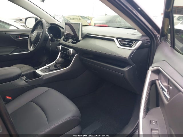 JTMB6RFV8SD153624 Toyota Rav4 Hybrid Xle Premium