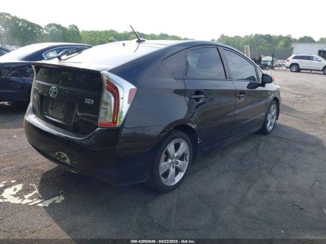 JTDKN3DU9E0368824 Toyota Prius Five