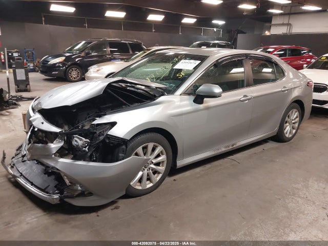 4T1B11HK9JU123495 Toyota CAMRY LE