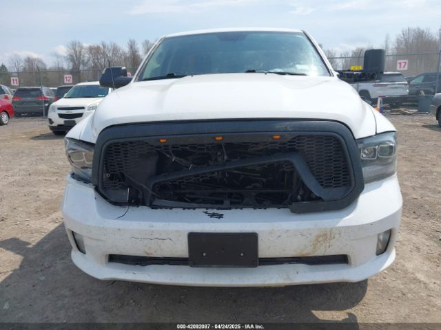 1C6RR7FT8JS310353 RAM 1500 Express  4x4 6'4 Box