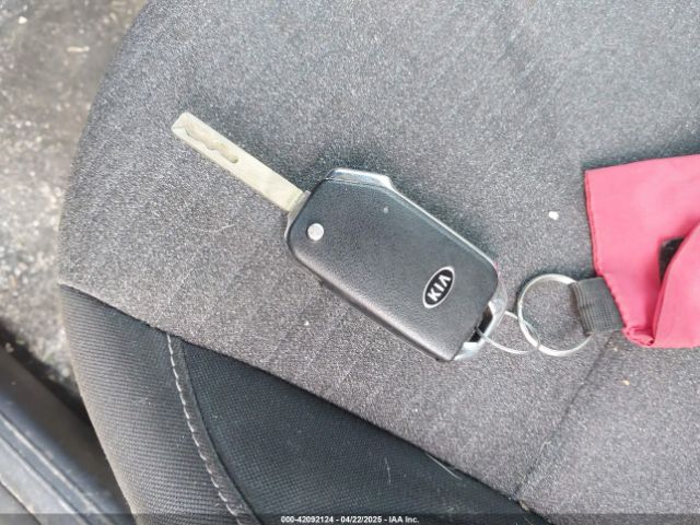 2020 KIA SOUL KNDJ23AU1L7708903 Photo 10
