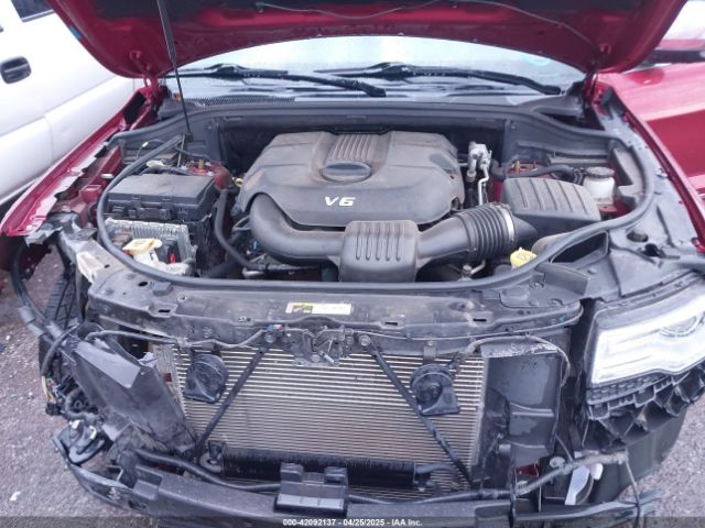 1C4RJFCG9EC460165 Jeep Grand Cherokee Overland