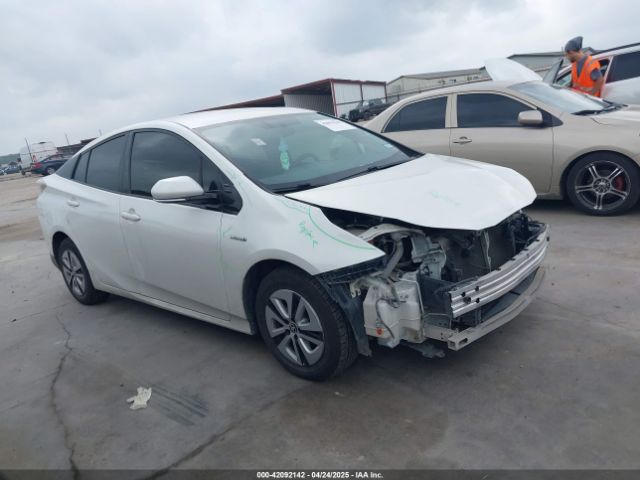 JTDKARFU2G3527633 Toyota Prius Three