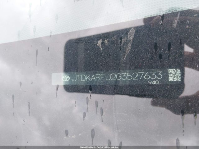 JTDKARFU2G3527633 Toyota Prius Three