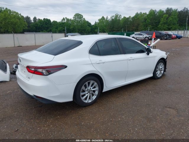 4T1C11AK3MU545250 Toyota CAMRY LE