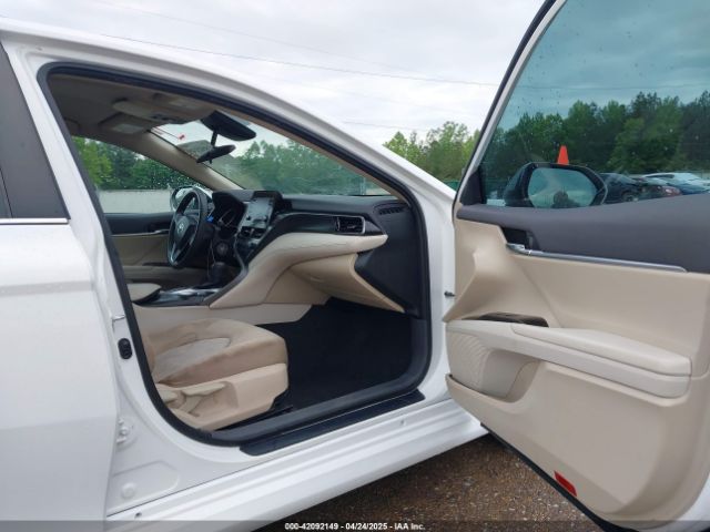 4T1C11AK3MU545250 Toyota CAMRY LE
