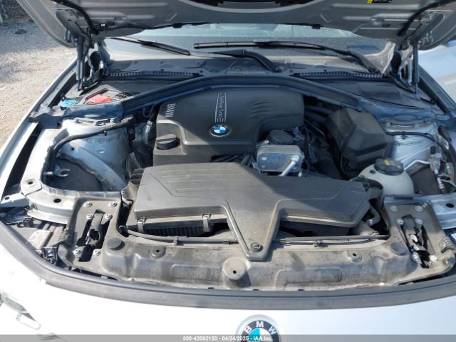 WBA8A3C5XJA494899 BMW 320i Xdrive