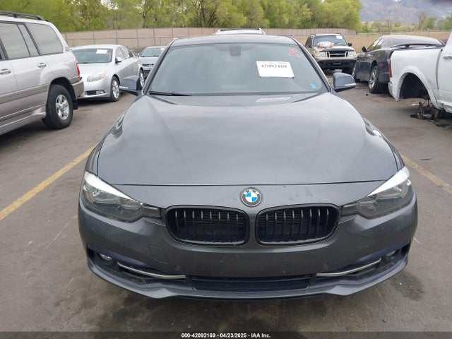 WBA8E3C55GK501703 BMW 328i Xdrive