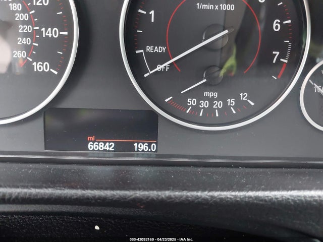 WBA8E3C55GK501703 BMW 328i Xdrive