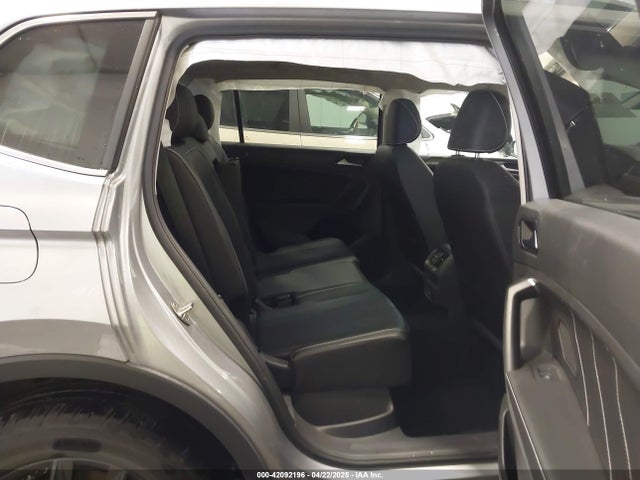 3VV2B7AXXNM059957 Volkswagen Tiguan 2.0t Se