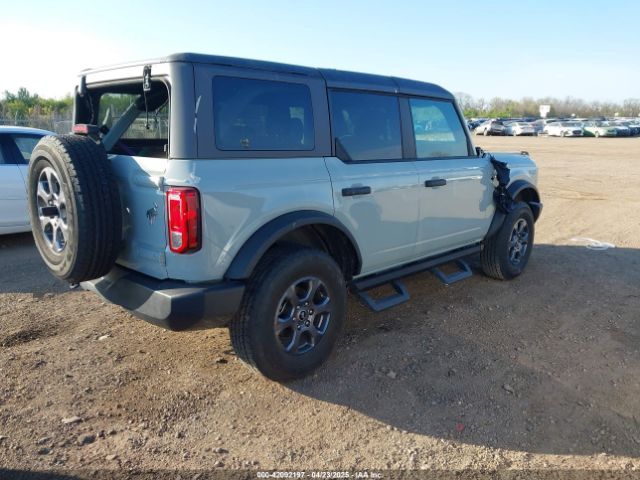 2023 FORD BRONCO 1FMEE5BP3PLB54172 Photo 3