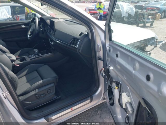 2024 AUDI Q5 WA1GAAFY9R2140669 Photo 4
