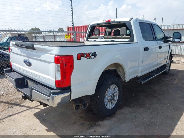 1FT7W2BT7KEF33758 Ford F-250 Xlt
