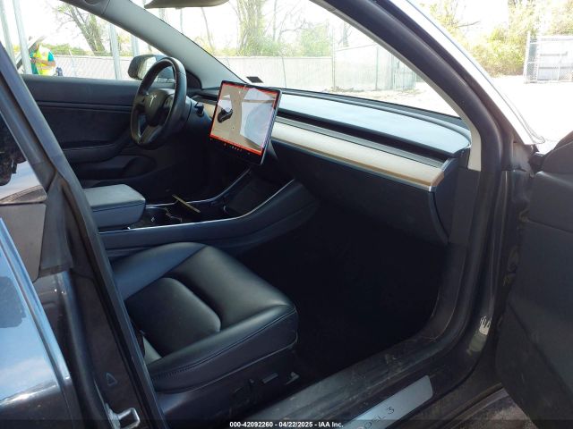 5YJ3E1EA3KF412603 Tesla Model 3 Long Range/mid Range/standard Range/standard Range Plus