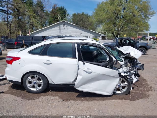 1FADP3F27EL334528 Ford FOCUS SE