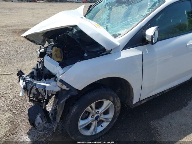 1FADP3F27EL334528 Ford FOCUS SE