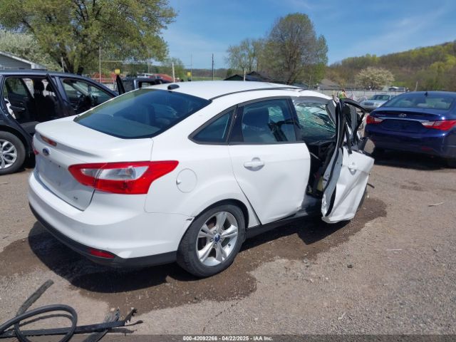 1FADP3F27EL334528 Ford FOCUS SE