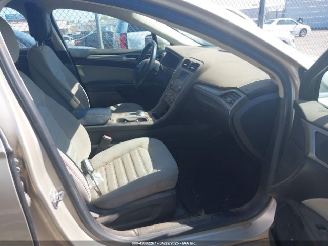 3FA6P0G72HR206558 Ford FUSION S