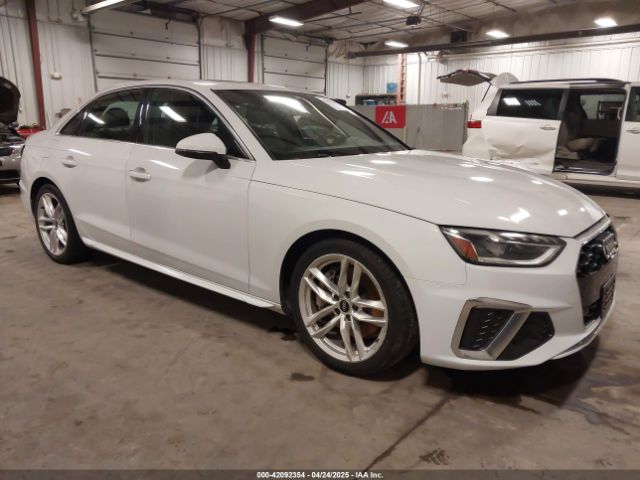 2022 AUDI A4 WAUEAAF44NN015059