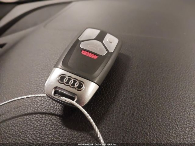 2022 AUDI A4 WAUEAAF44NN015059 Photo 10