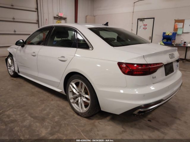 2022 AUDI A4 WAUEAAF44NN015059 Photo 2