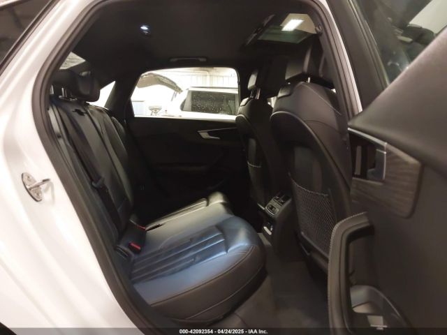 2022 AUDI A4 WAUEAAF44NN015059 Photo 7