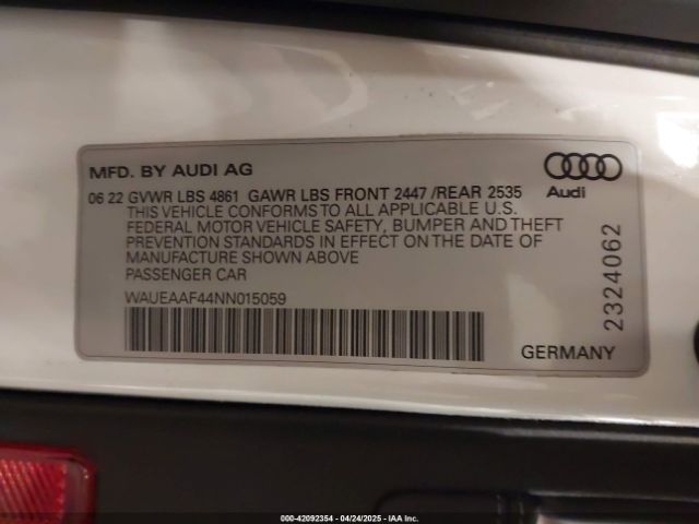2022 AUDI A4 WAUEAAF44NN015059 Photo 8