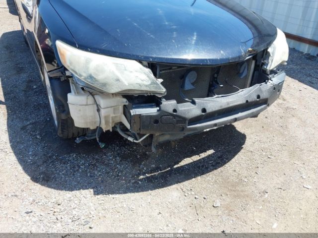4T1BF1FK2EU428136 Toyota CAMRY SE