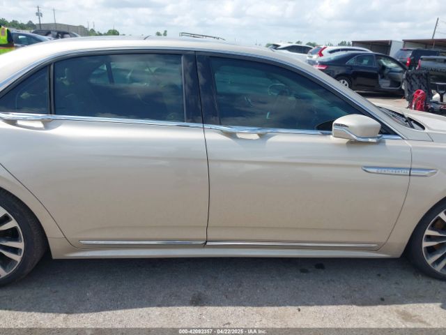 1LN6L9SK0H5631653 Lincoln Continental Select