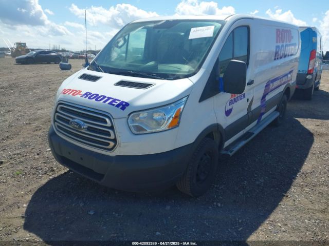 1FTNR1ZM1FKA46909 Ford Transit-250