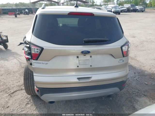 1FMCU9GD1JUB02119 Ford ESCAPE SE