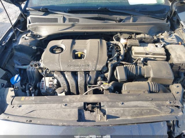 3KPF24AD6NE500692 KIA Forte Lxs