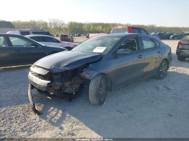 3KPF24AD6NE500692 KIA Forte Lxs