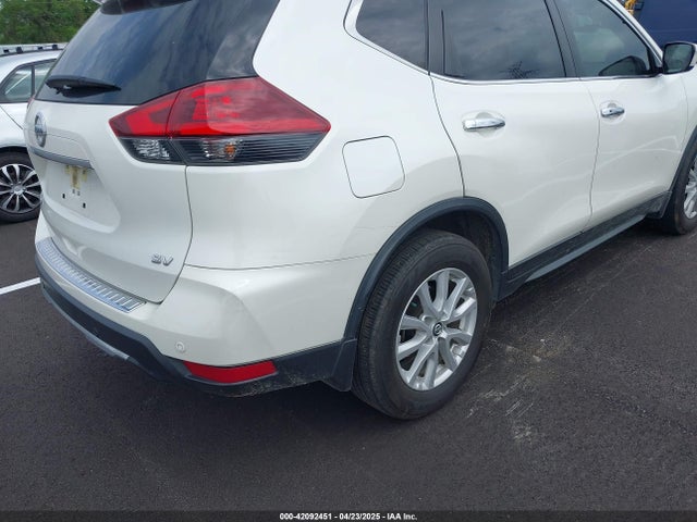 JN8AT2MTXKW250037 Nissan 2019