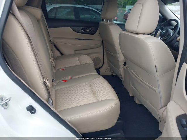 JN8AT2MTXKW250037 Nissan 2019