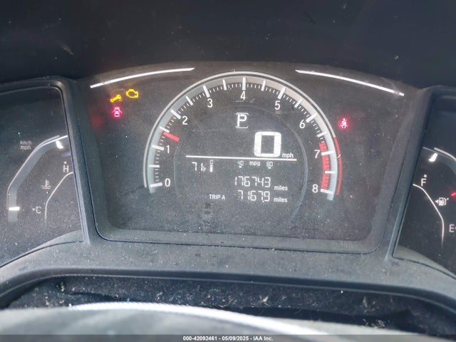 19XFC2F51JE043724 Honda Civic Lx